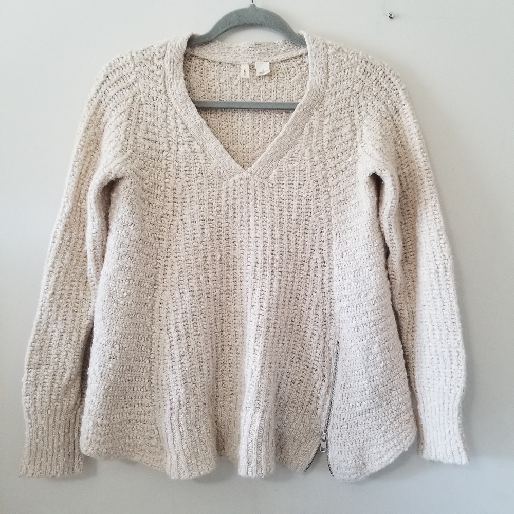 Moth by Anthropologie Sweater Size Medium Fall Winter
